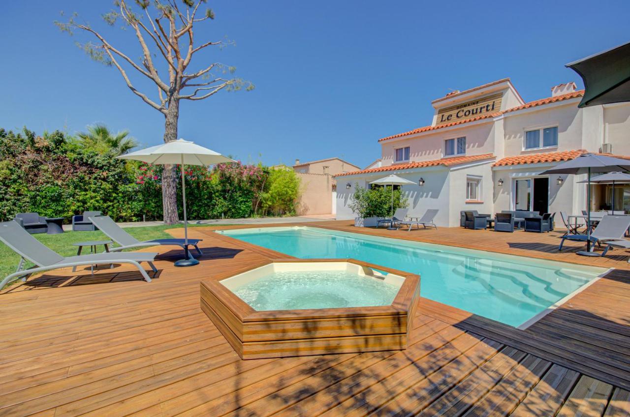 فندق Domaine Le Courti - Adult Only Le Barcarès المظهر الخارجي الصورة