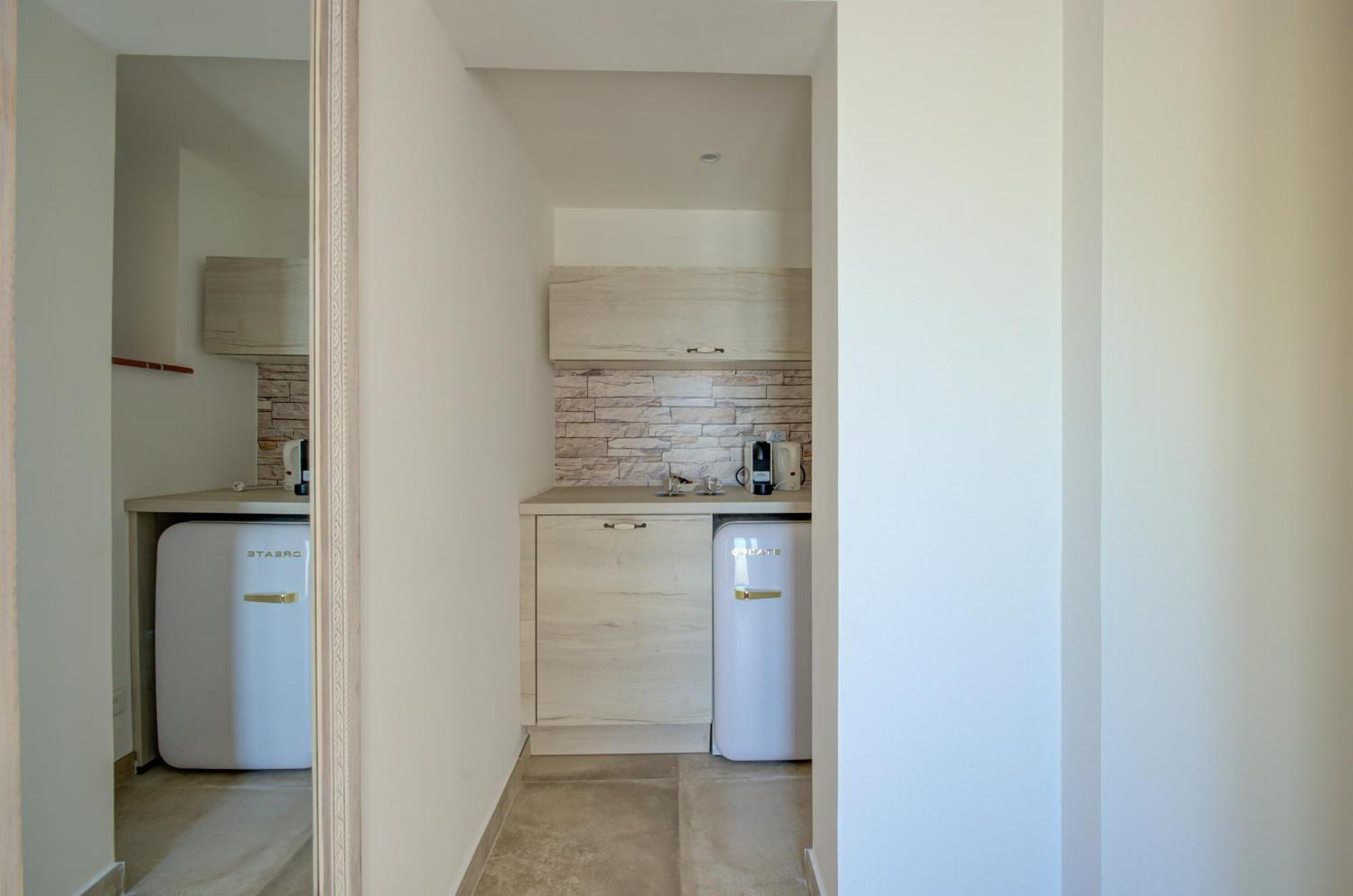 فندق Domaine Le Courti - Adult Only Le Barcarès الغرفة الصورة